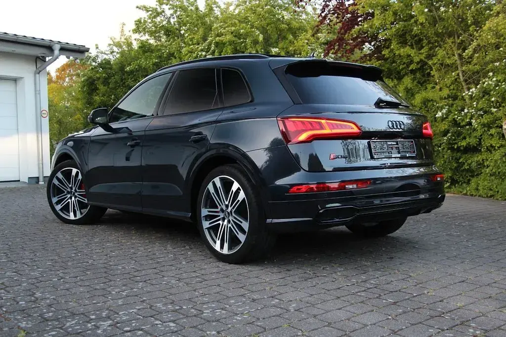 Gebraucht Audi SQ5 Sport 354 PS (260 kW) 2018 Blau SUV