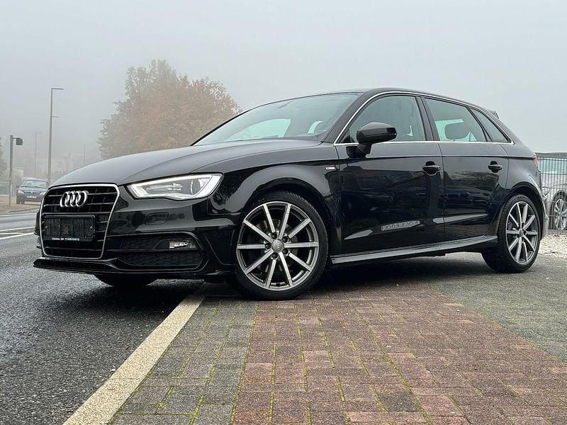 Schwarz Gebraucht 2015 Audi A3 S-Line Limousine | 14.900 € (Guter Preis) - Bild 1/4