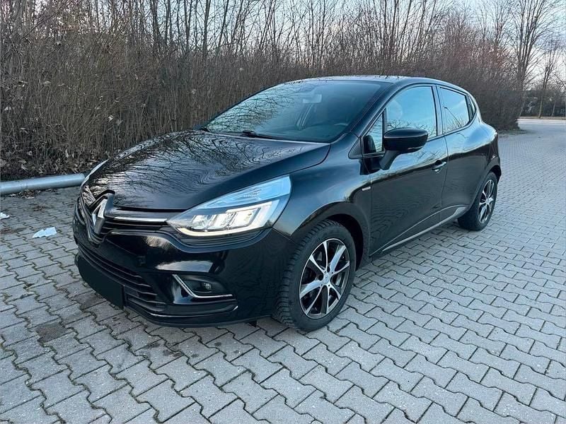 Schwarz Gebraucht 2016 Renault Clio IV Kleinwagen | 8.350 € (Guter Preis) - Bild 1/4