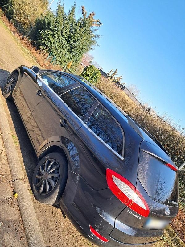 Gebraucht Ford Mondeo 145 PS (106 kW) 2008 Schwarz Kombi