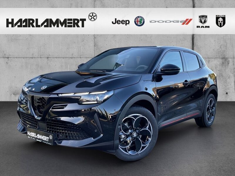 Schwarz Neu 2024 Alfa Romeo Junior Edizione Speciale SUV | 42.990 € (Teuer) - Bild 1/4