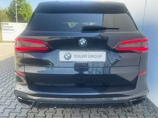 Gebraucht BMW X5 M50 Performance 530 PS (389 kW) 2023 SUV