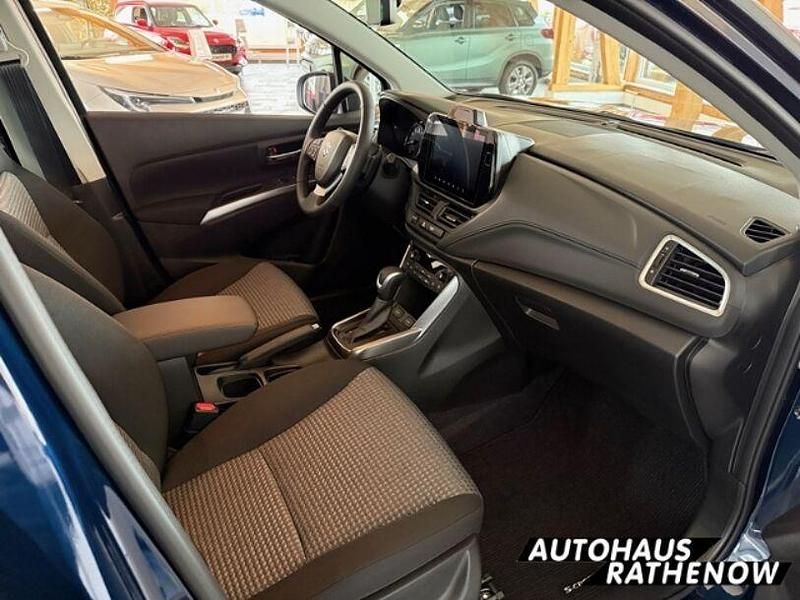 Neu Suzuki SX4 S-Cross 85 PS (62 kW) 2025 Blau SUV