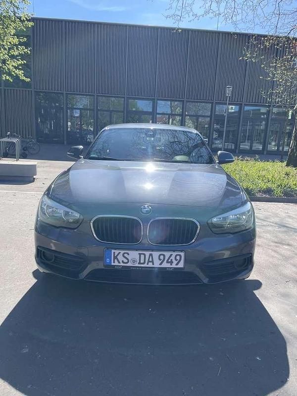 Gebraucht BMW 116 116 PS (85 kW) 2016 Grau Kleinwagen