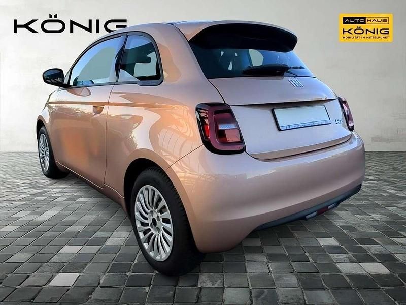 Gebraucht Fiat 500e 86 kW (118 PS) 2023 Gold Limousine