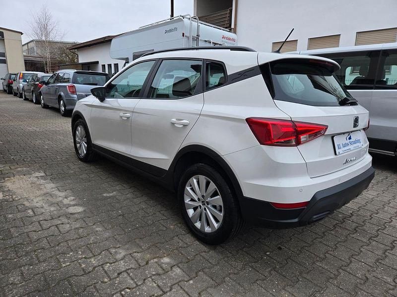 Gebraucht Seat Arona Style 110 PS (80 kW) 2023 Weiß SUV