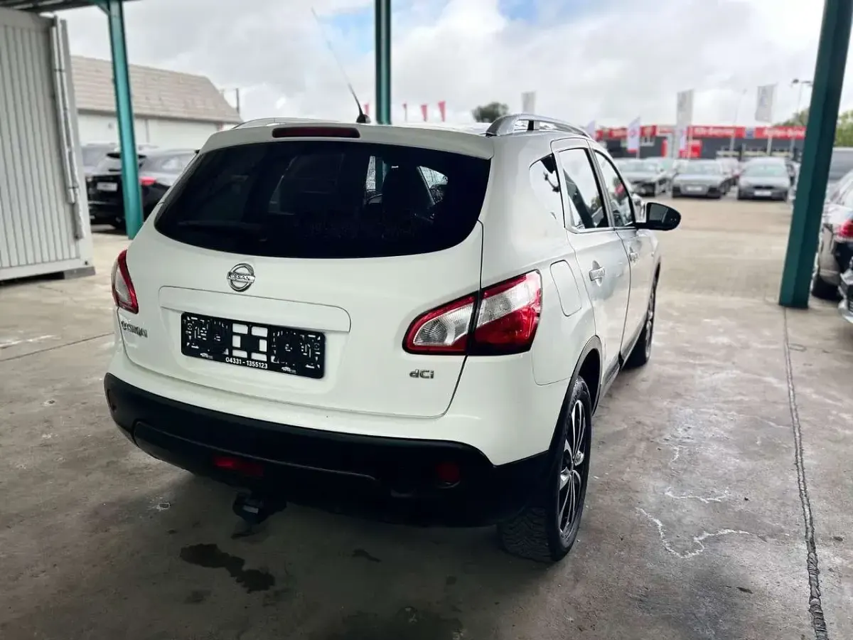 Gebraucht Nissan Qashqai I-Way 110 PS (80 kW) 2012 Weiß SUV