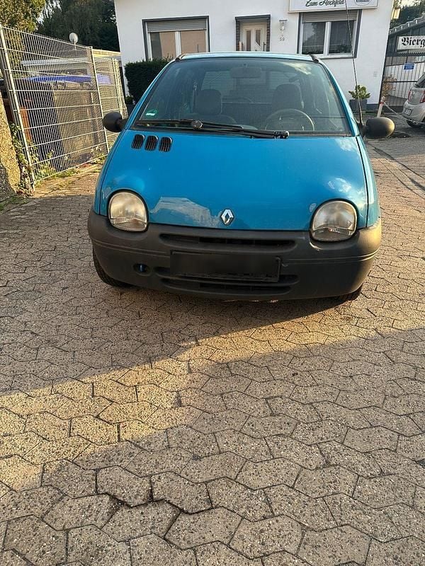 Blau Gebraucht 2004 Renault Twingo Expression Kleinwagen | 700 € (Guter Preis) - Bild 1/4