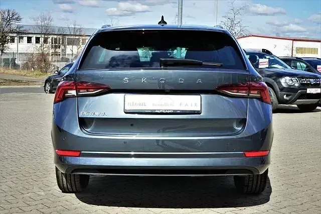 Gebraucht Skoda Octavia 150 PS (110 kW) 2020 Quartzgraumet. Kombi