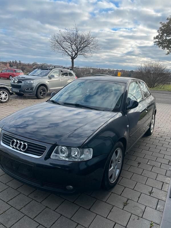 Schwarz Gebraucht 2001 Audi A3 Kleinwagen | 999 € (Guter Preis) - Bild 1/4