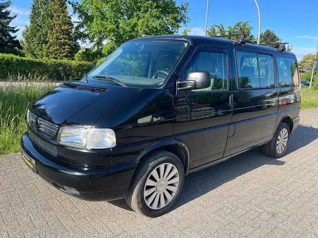 Gebraucht VW Multivan 102 PS (75 kW) 1996 Schwarz Van / Kleinbus
