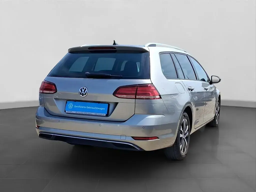 Gebraucht VW Golf VII IQ Drive 150 PS (110 kW) 2020 Silber Kombi