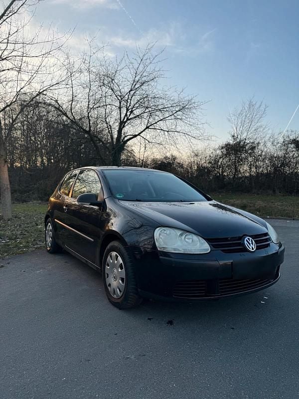 Second-hand VW Golf V 82 CP (60 kW) 2007 Negru Hatchback