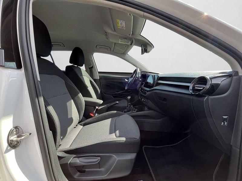 Gebraucht Skoda Fabia Ambition 65 PS (47 kW) 2022 Candyweiß Kleinwagen