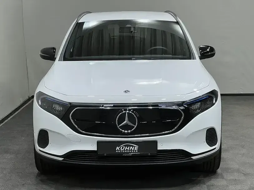 Gebraucht Mercedes EQA300 Progressive 167 kW (228 PS) 2023 Weiß, SUV