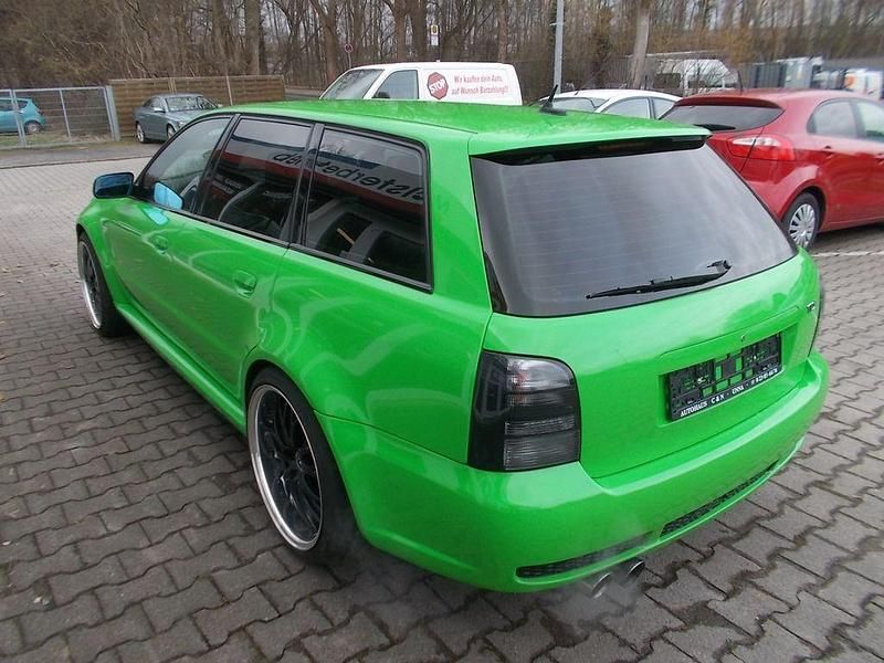 Gebraucht Audi RS4 Sport 420 PS (308 kW) 2001 Grün Kombi
