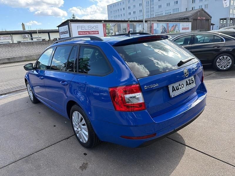 Gebraucht Skoda Octavia 150 PS (110 kW) 2019 Blau Kombi