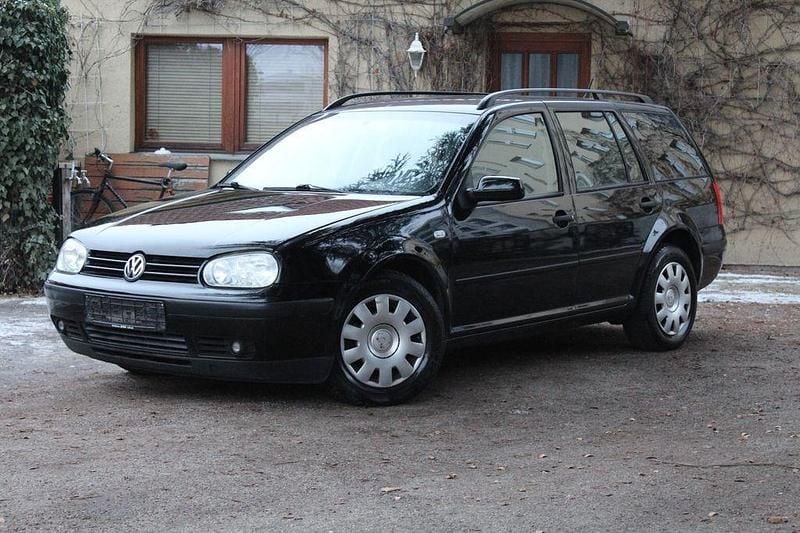 Schwarz Gebraucht 2002 VW Golf IV Comfortline Kombi | 3.499 € (Fairer Preis) - Bild 1/4