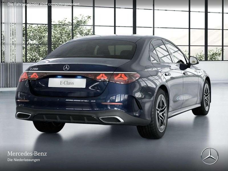 Gebraucht Mercedes E200 AMG line 204 PS (150 kW) 2025 Nautikblau Limousine