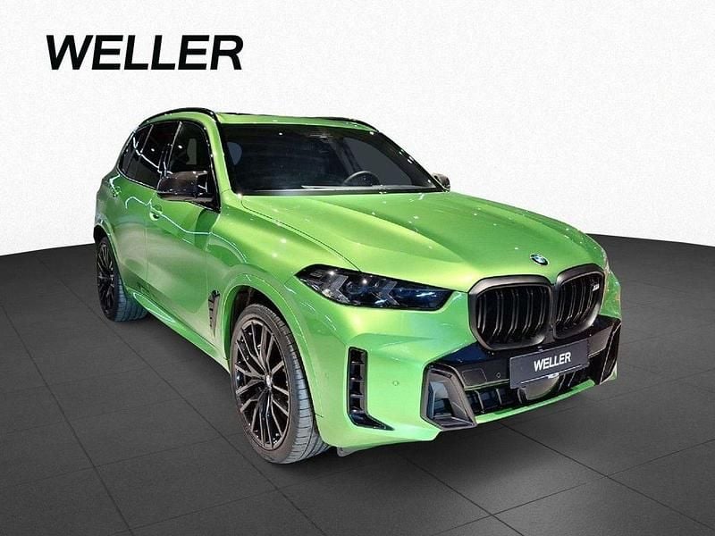 Gebraucht BMW X5 M Sport 530 PS (389 kW) 2024 Javagrün (weiß) SUV