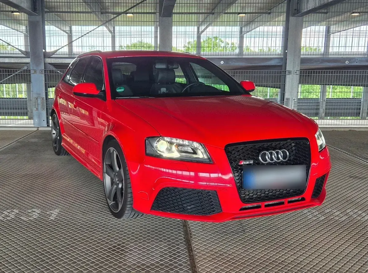 Gebraucht Audi RS3 Sport 340 PS (250 kW) 2012 Rot Limousine