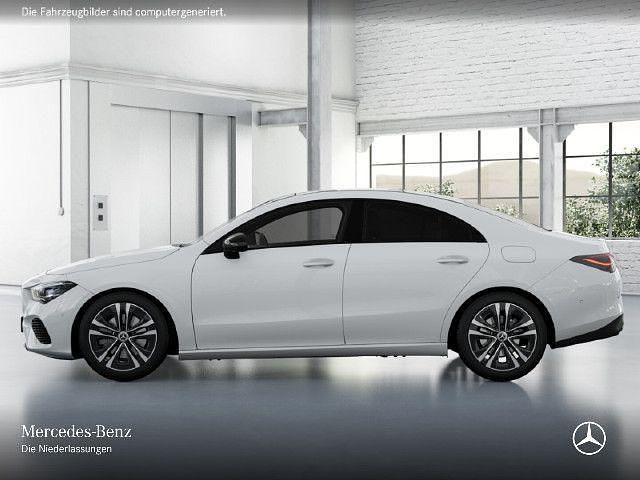 Gebraucht Mercedes CLA220 190 PS (139 kW) 2026 Limousine