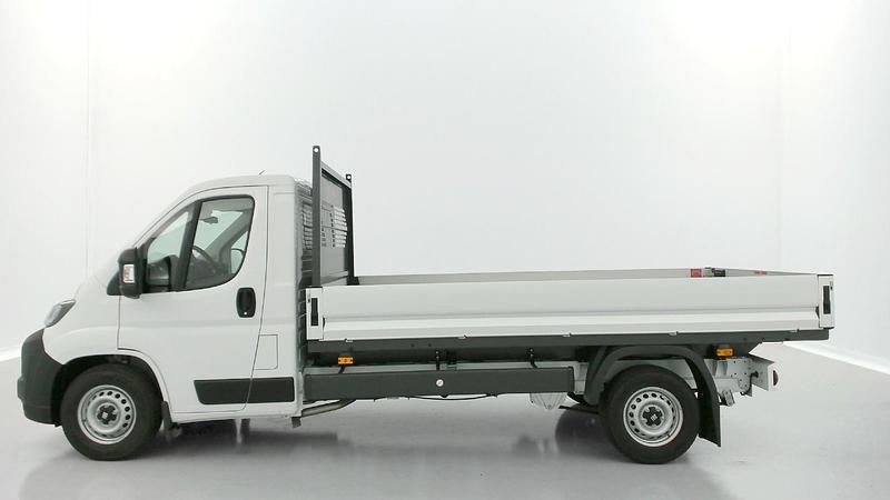 Neu Fiat Ducato 140 PS (102 kW) 2025 Blanc Van