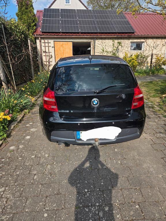 Second-hand BMW 118 Performance 143 CP (105 kW) 2008 Negru Hatchback