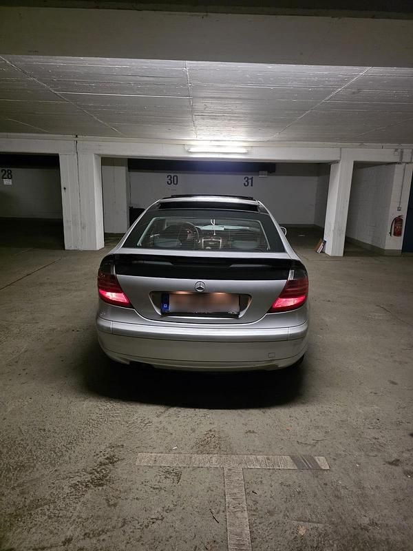 Gebraucht Mercedes CL180 129 PS (94 kW) 2001 Silber Coupé