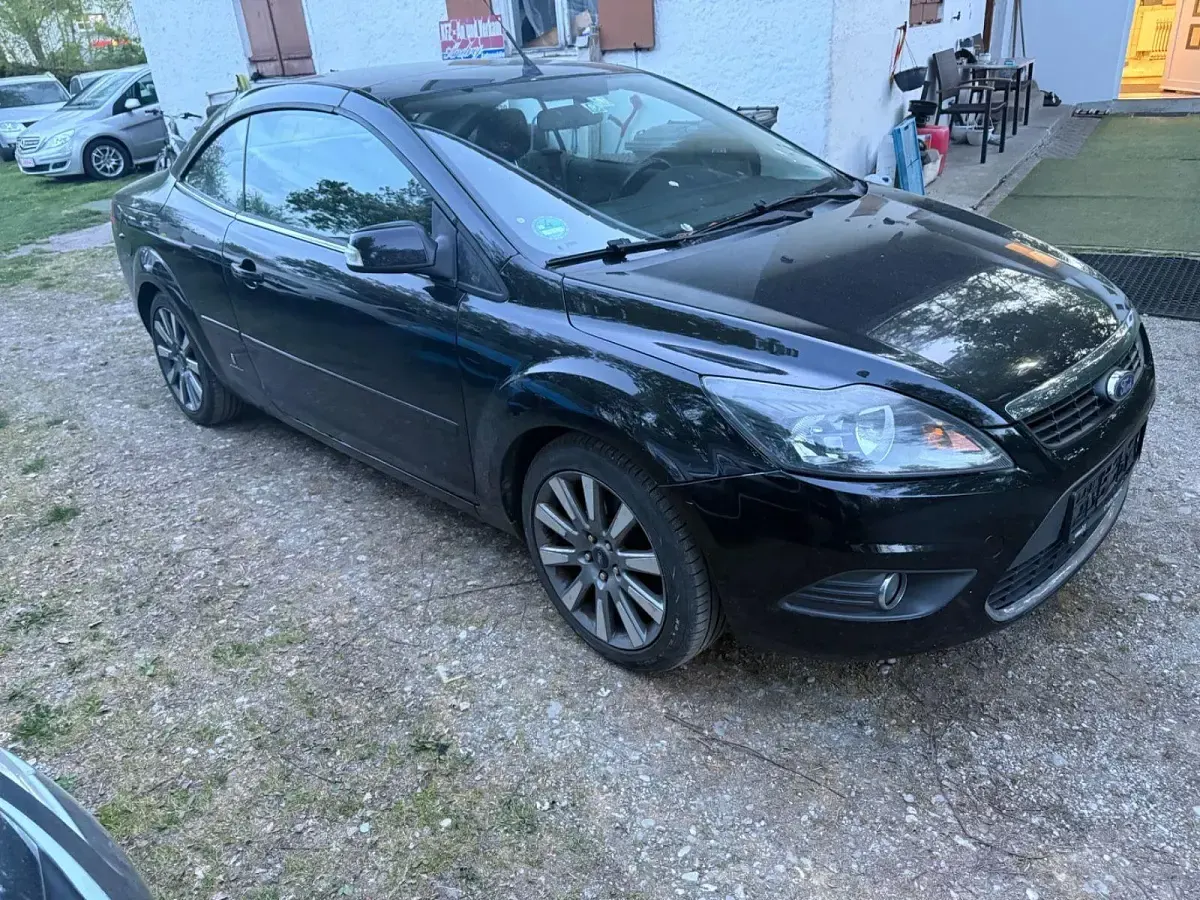 Occasion Ford Focus Cabriolet 145 ch (106 kW) 2008 Noir Cabriolet