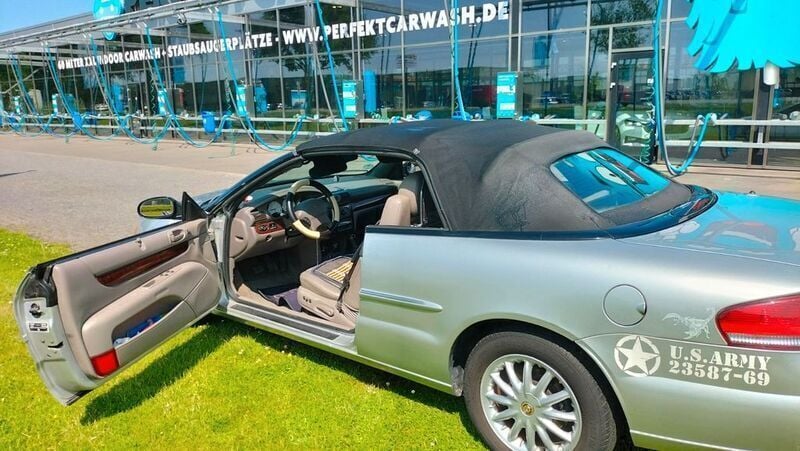 Gebraucht Chrysler Sebring Cabriolet 141 PS (103 kW) 2003 Silber Cabrio