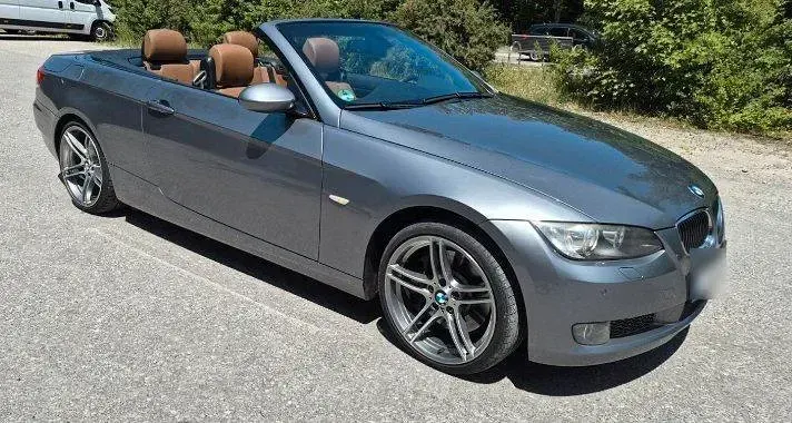 Gebraucht BMW 335 Cabriolet 306 PS (225 kW) 2007 Grau Cabrio