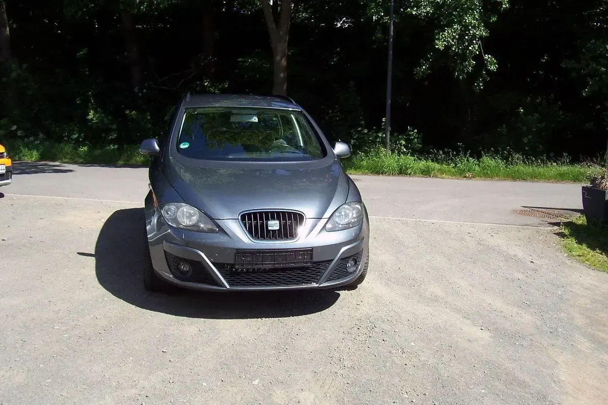 Gebraucht Seat Altea XL Reference 105 PS (77 kW) 2014 Grau Van / Kleinbus