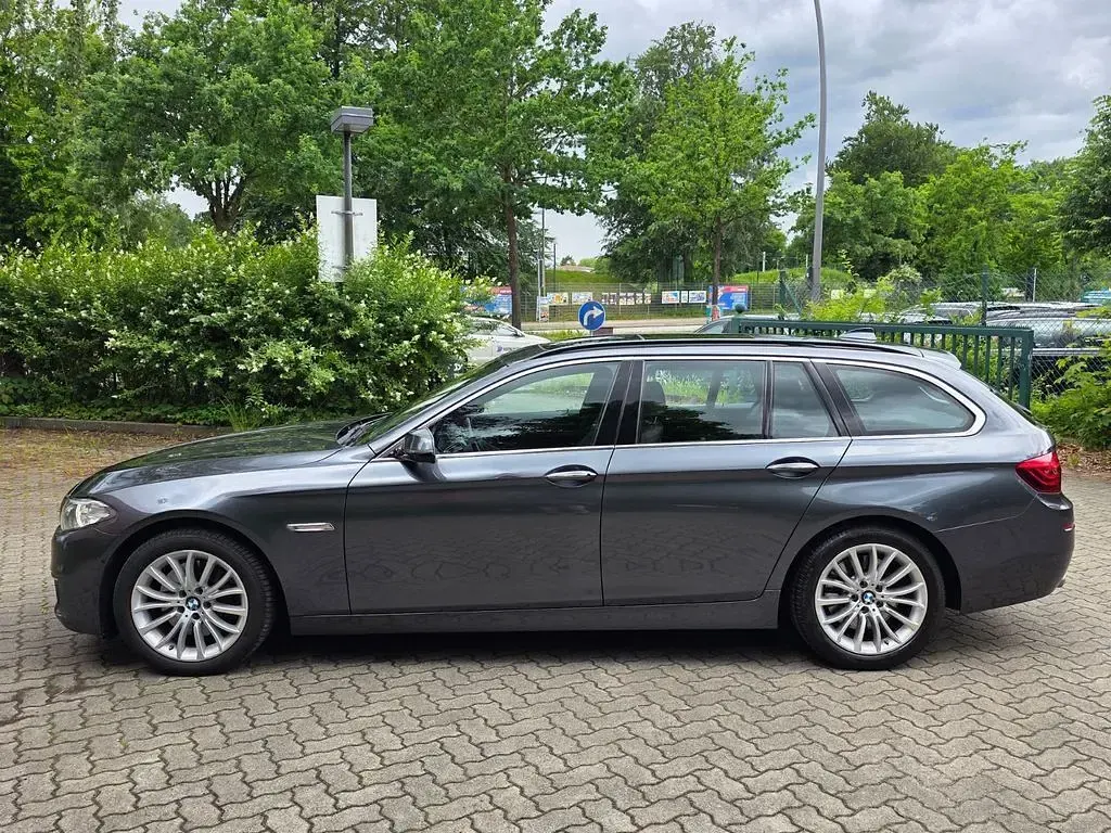 Gebraucht BMW 530 Luxury Line 258 PS (189 kW) 2015 Grau Kombi