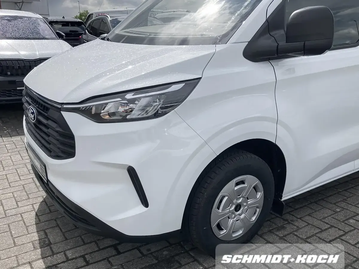Neu Ford Transit Custom Trend 136 PS (100 kW) 2026 Frostweiß (weiß) Limousine