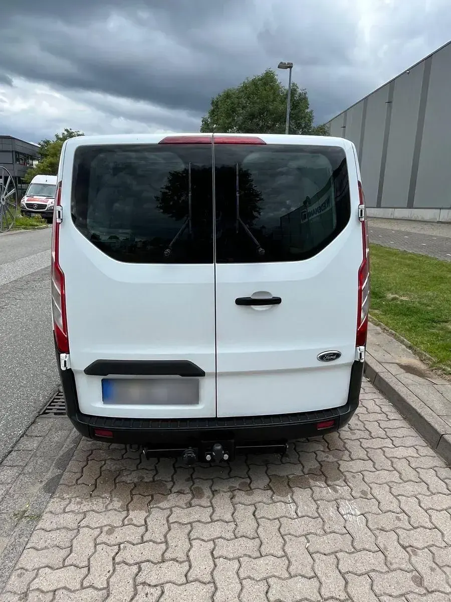 Gebraucht Ford Transit Custom 105 PS (77 kW) 2018 Weiß Van