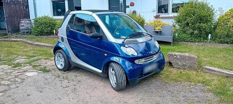 Blau Gebraucht 2000 Smart ForTwo Cabrio Cabrio | 1.900 € (Fairer Preis) - Bild 1/4