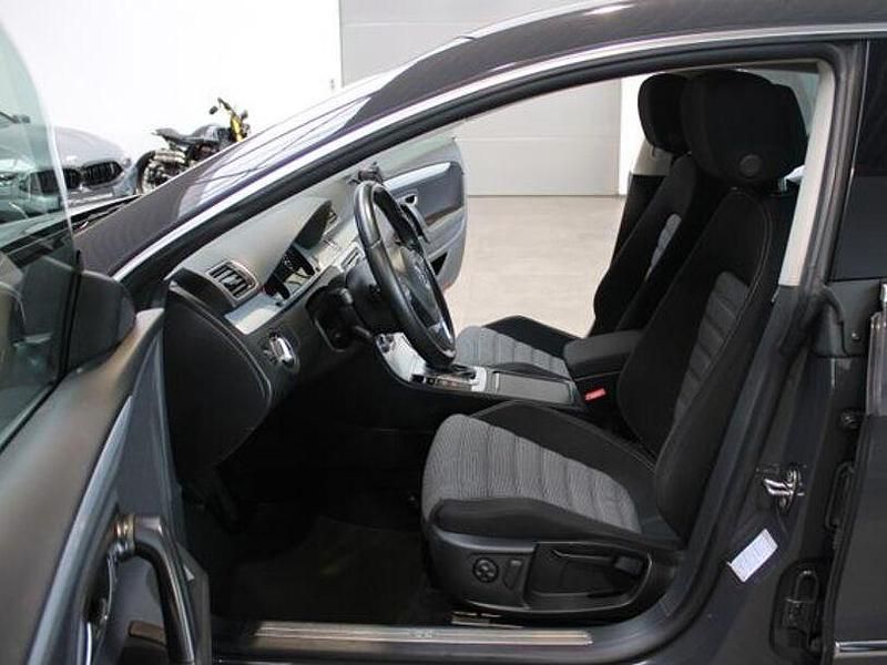 Usata VW CC 170 CV (125 kW) 2012 Grigio Berlina