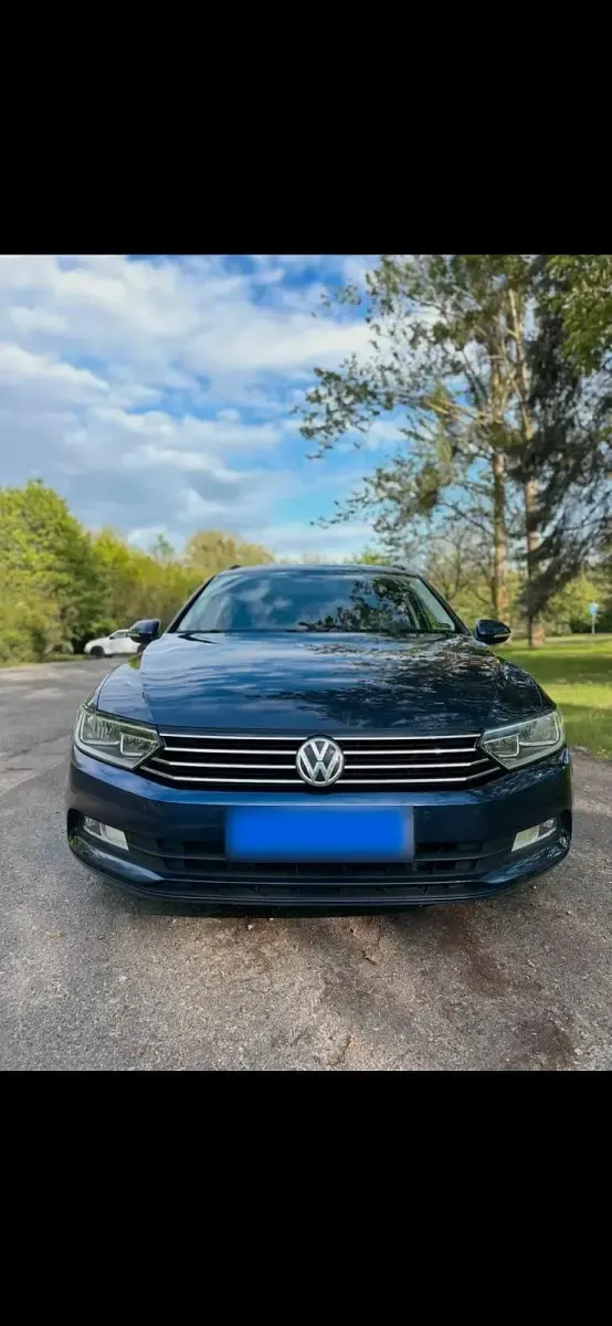 Gebraucht VW Passat 120 PS (88 kW) 2015 Blau Kombi