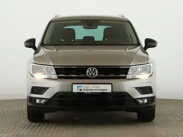 Gebraucht VW Tiguan IQ Drive 150 PS (110 kW) 2019 Silber SUV