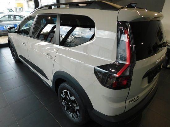 Neu Dacia Jogger Journey 155 PS (114 kW) 2026 Sandstone beige Van / Kleinbus
