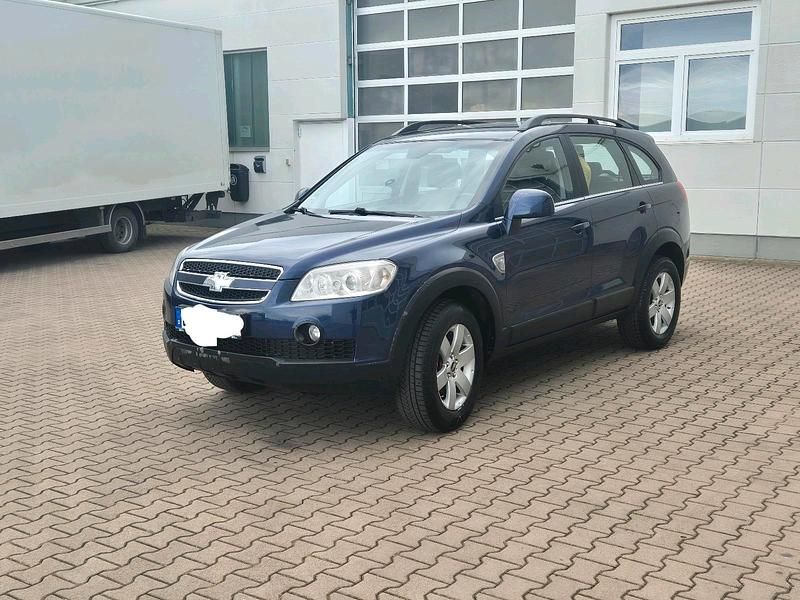 Blau Gebraucht 2007 Chevrolet Captiva SUV | 2.199 € (Fairer Preis) - Bild 1/4