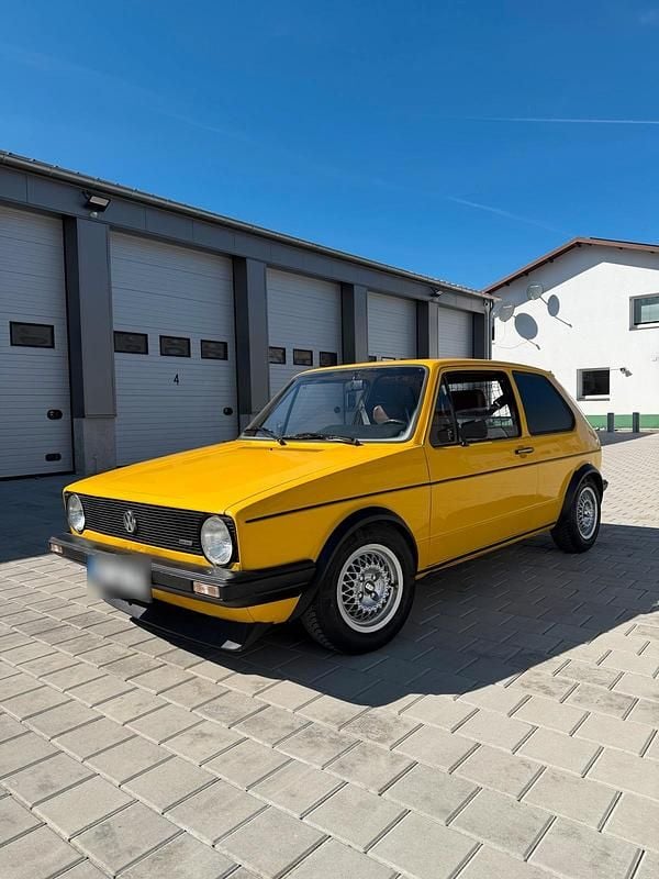 Gebraucht VW Golf I 65 PS (47 kW) 1983 Gelb Kleinwagen