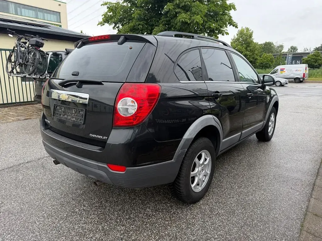 Gebraucht Chevrolet Captiva LS 136 PS (100 kW) 2008 Schwarz SUV