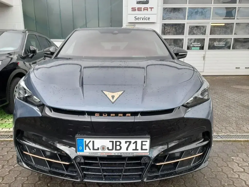 Usata Cupra Tavascan Endurance 210 kW (286 CV) 2025 Blu SUV