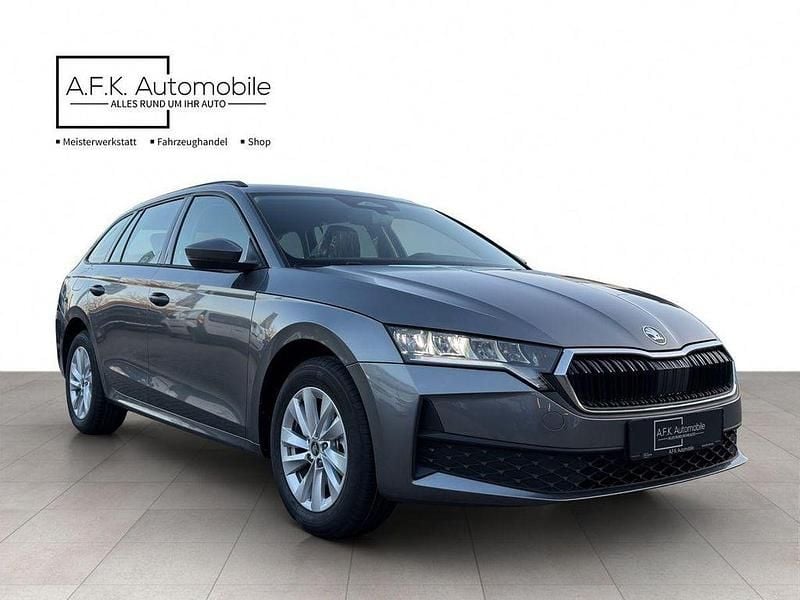 Graphite grey metallic Neu 2025 Skoda Octavia Drive Kombi | 28.780 € (Superpreis) - Bild 1/4