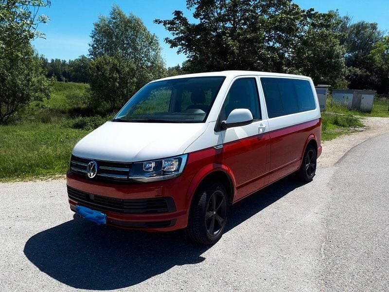 Gebraucht VW Multivan 199 PS (146 kW) 2019 Weiß Van / Kleinbus