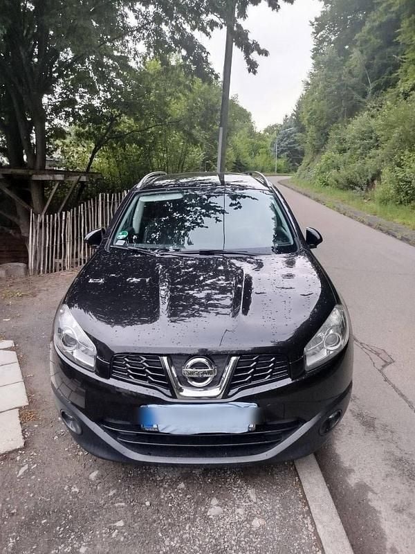 Schwarz Gebraucht 2010 Nissan Qashqai +2 SUV | 7.000 € (Fairer Preis) - Bild 1/4