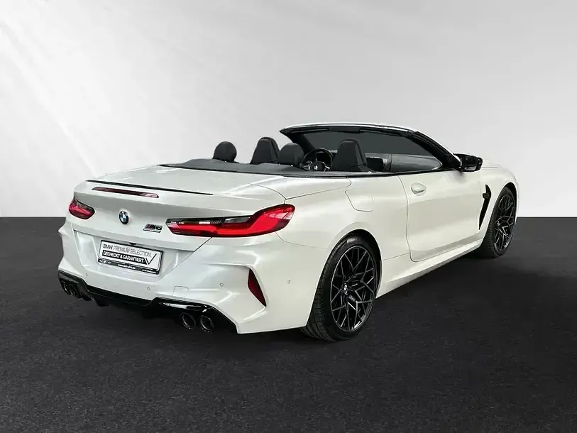 Gebraucht BMW M8 Cabriolet Competition Edition 625 PS (459 kW) 2022 Weiss Cabrio