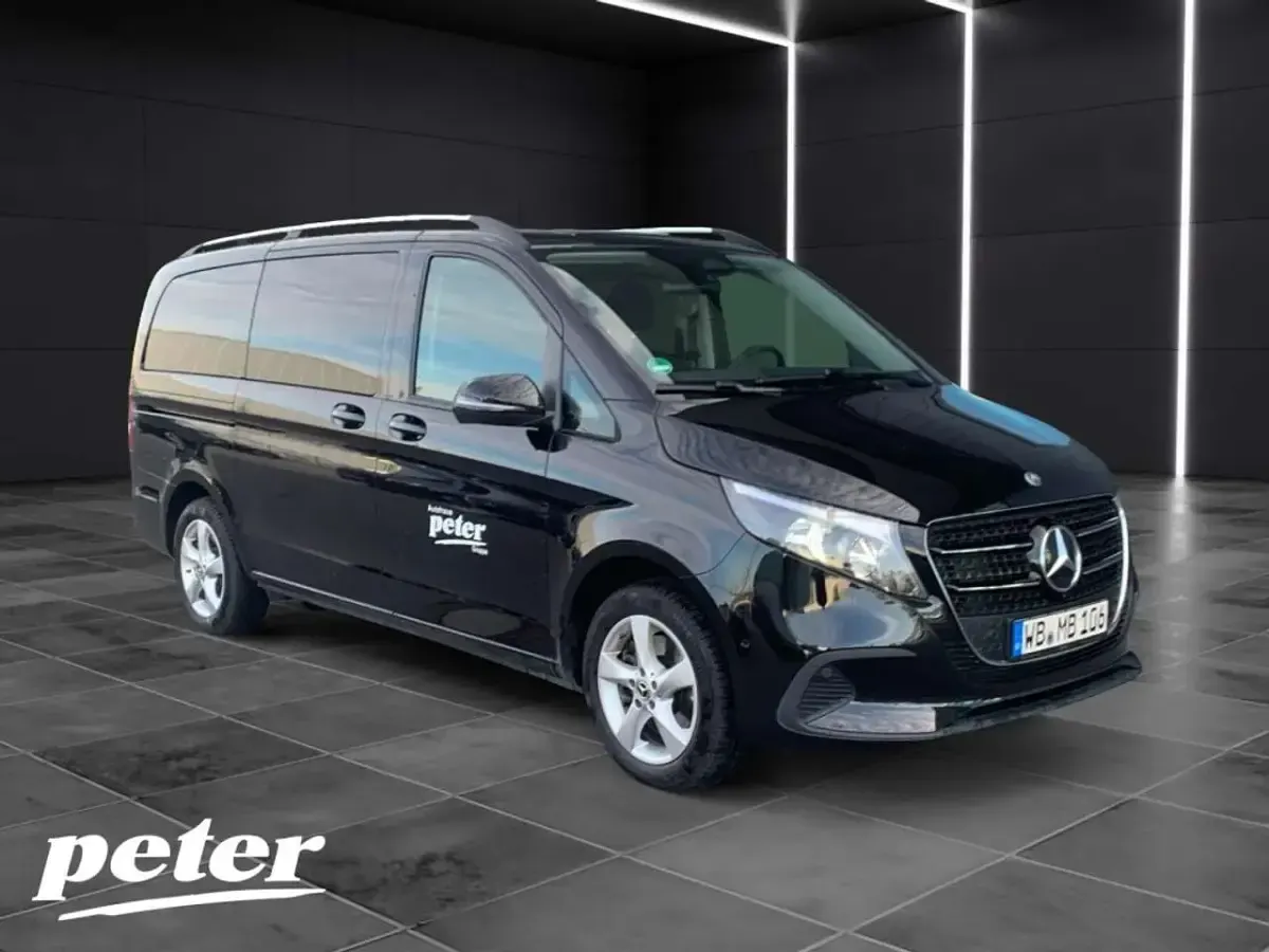 Gebraucht Mercedes V250 190 PS (139 kW) 2026 Schwarz Van / Kleinbus